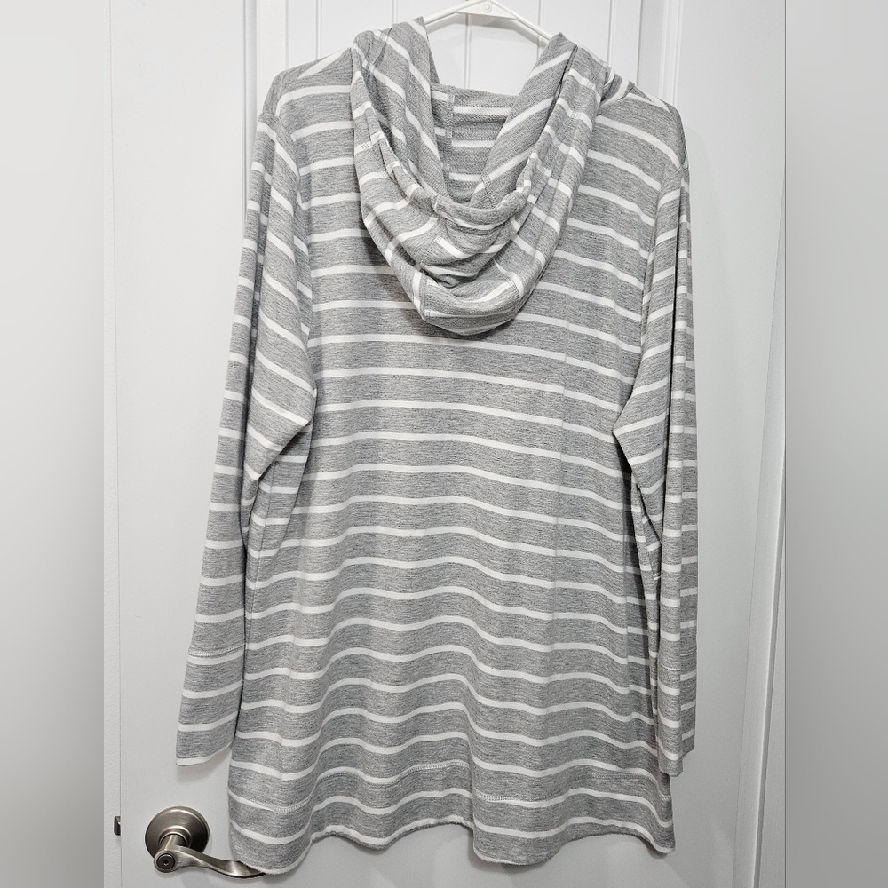 LIVI Gray & White Striped Hooded Tunic Plus Size 18/20 - Picture 2 of 7